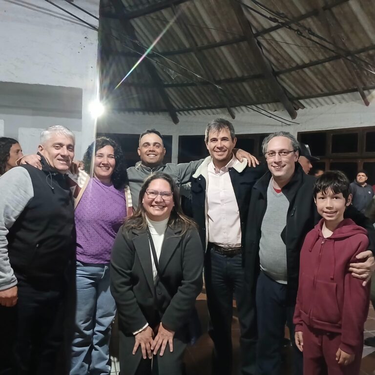Reunion Uruguay Jesús te Ama